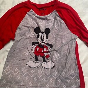 Mickey Xmas pj size 6 just the top